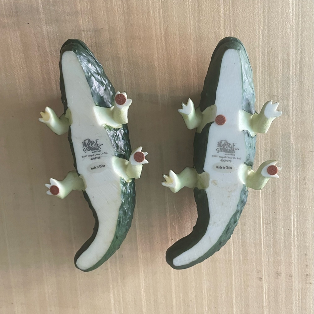 JUST IN Pickle Alligator Enesco Home Grown 2007 Collectible Figurine Gift Idea - Picture 8 of 11